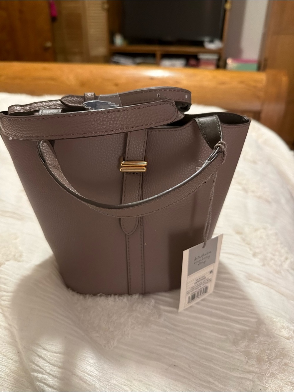 Women’s Leather Bucket Bag - Taupe